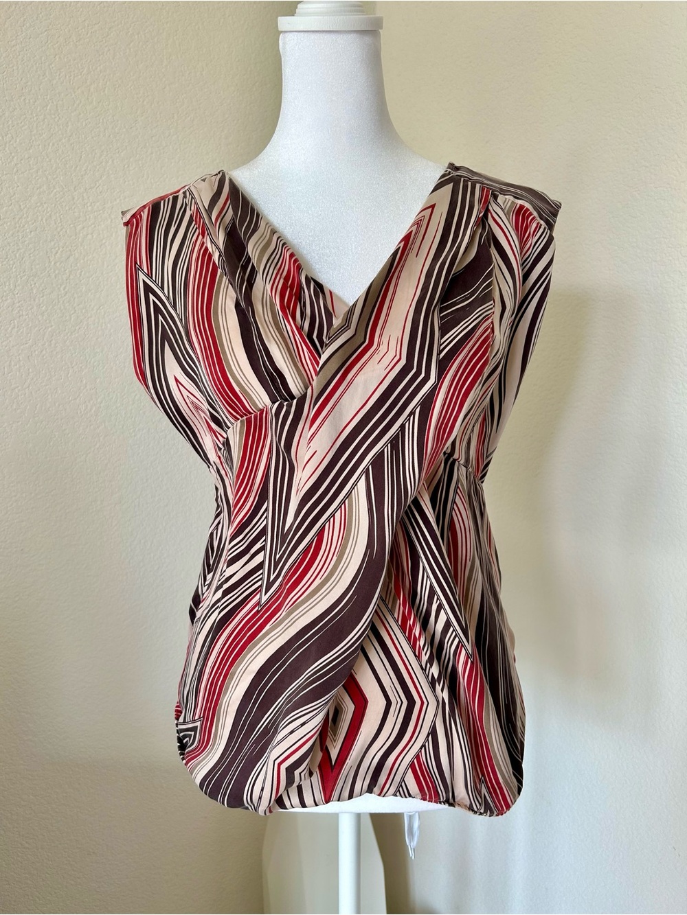 Banana Republic Silk geometric-print blouse V-Neck Wrap